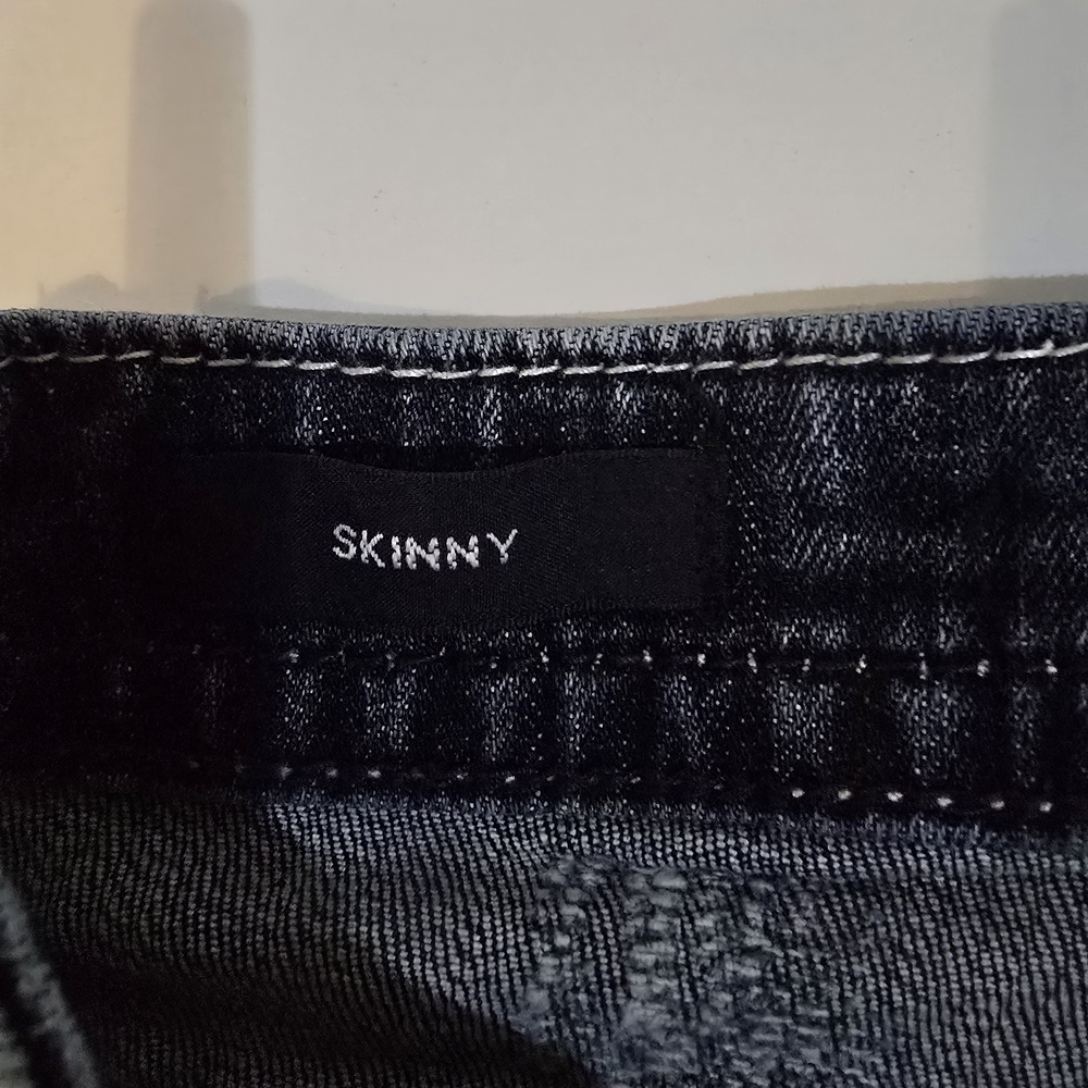 Vigoss Skinny Bling Details Rhinestones Jeans Embossed Back Pockets Concert - Picture 7 of 11